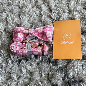 Pink Daisy Bow Dog Collar and Leash Set